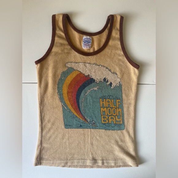 Vintage Half Moon Bay Tank - Picture 1 of 2